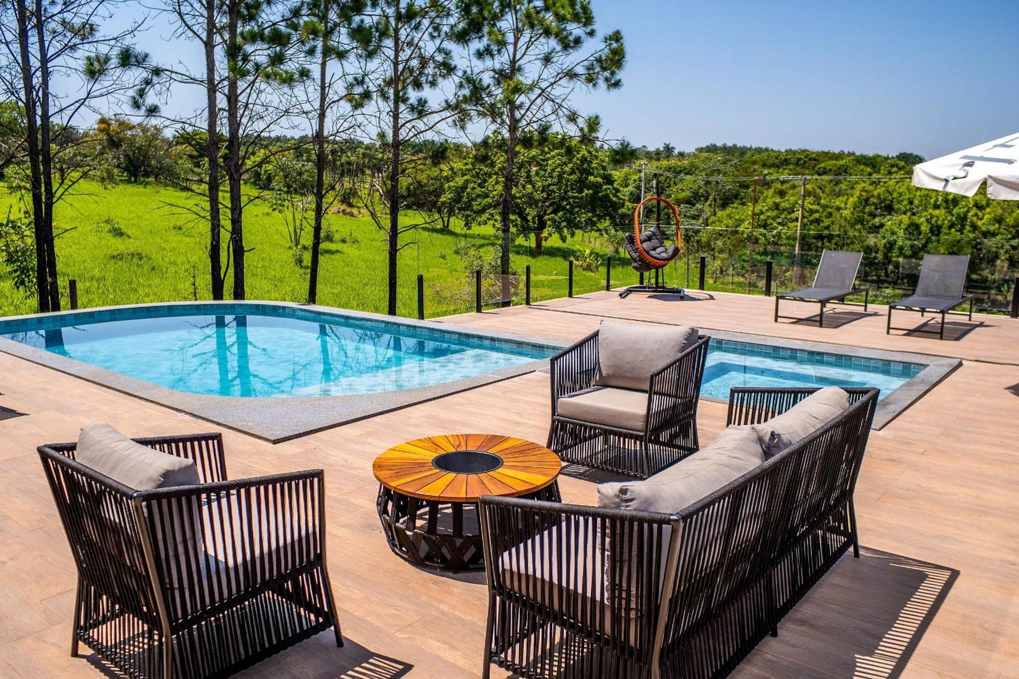 Pousada Com Piscina, Jacuzzi E Com Vista Em Capitolio - Casa Decore Eksteriør billede