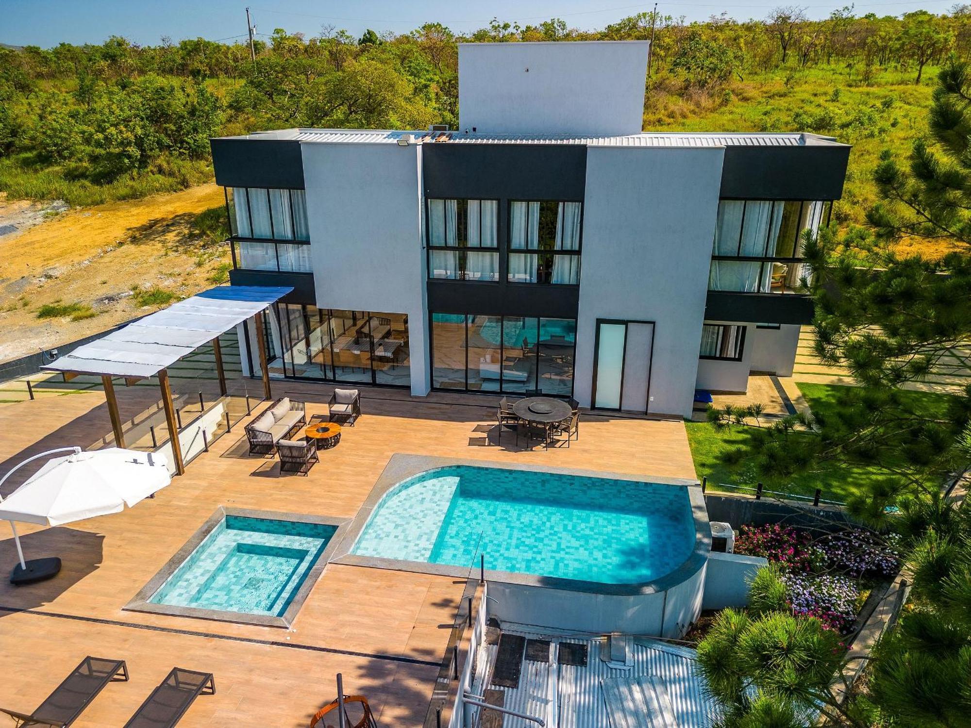 Pousada Com Piscina, Jacuzzi E Com Vista Em Capitolio - Casa Decore Eksteriør billede