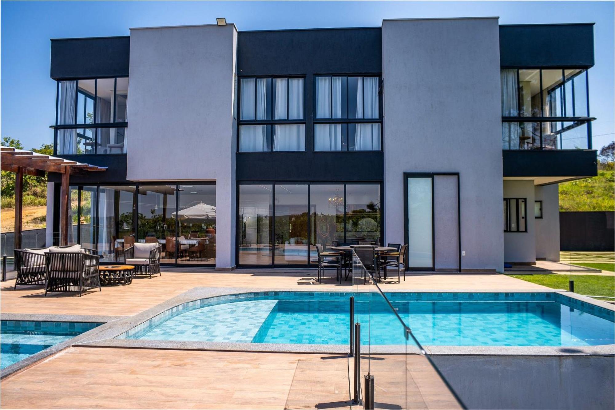 Pousada Com Piscina, Jacuzzi E Com Vista Em Capitolio - Casa Decore Eksteriør billede